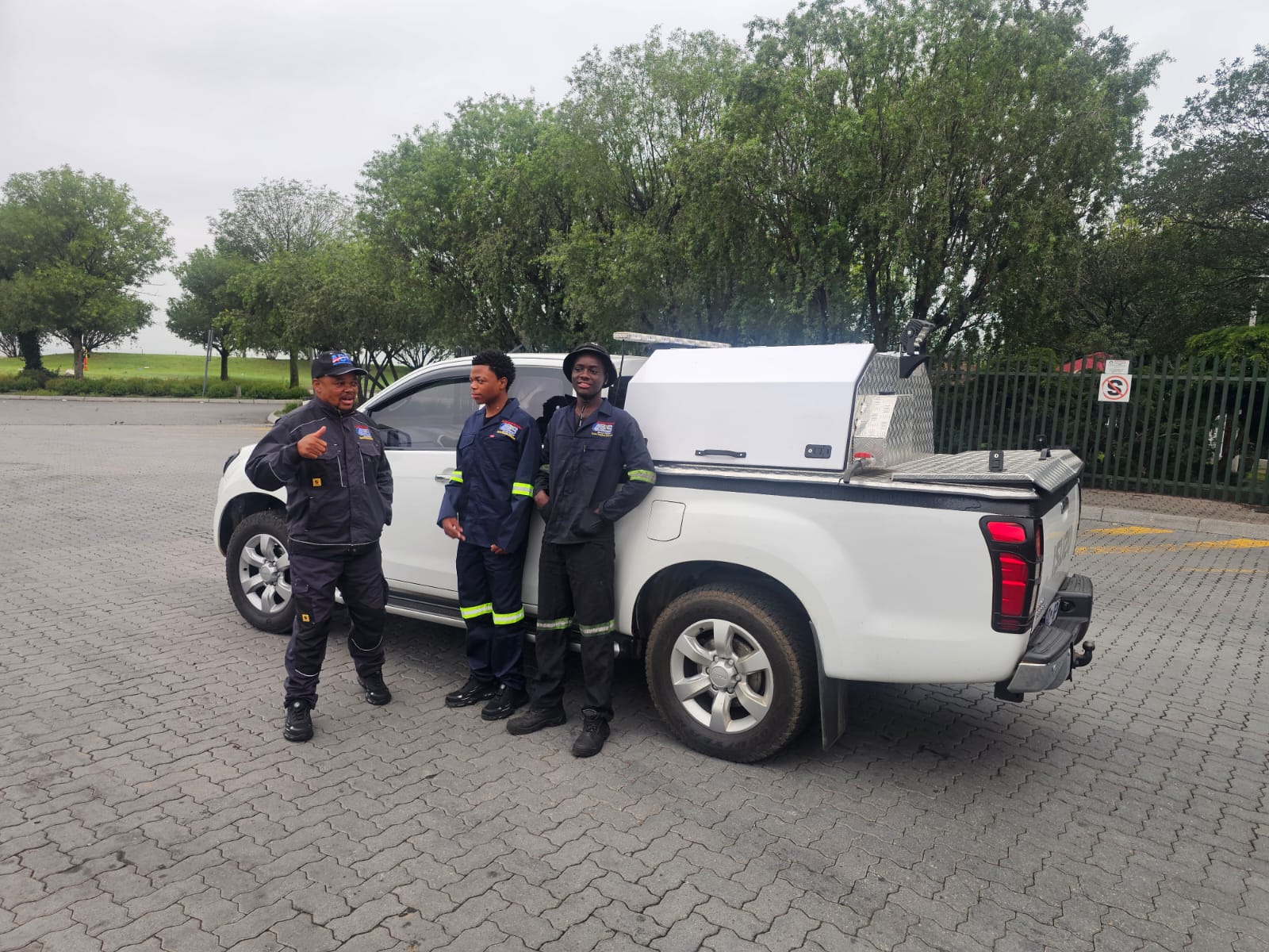 Truck service 8