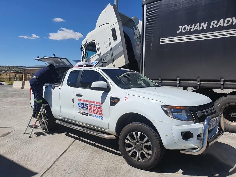 Truck service 11